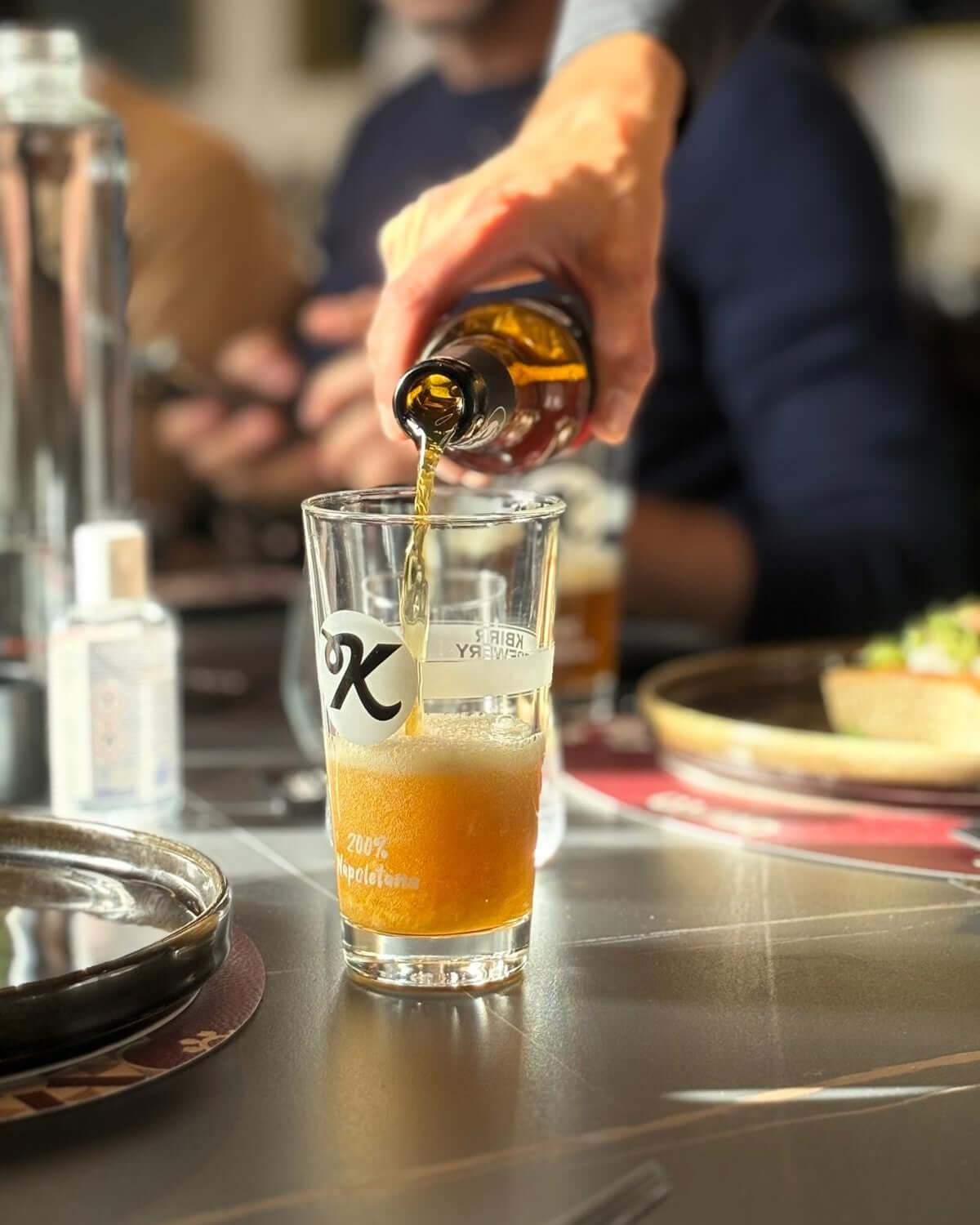 Come degustare una birra artigianale